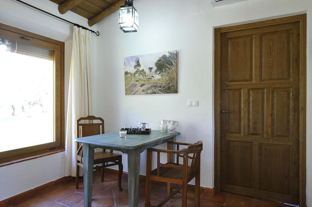 Finca Las Abubillas Jaraicejo Phòng bức ảnh